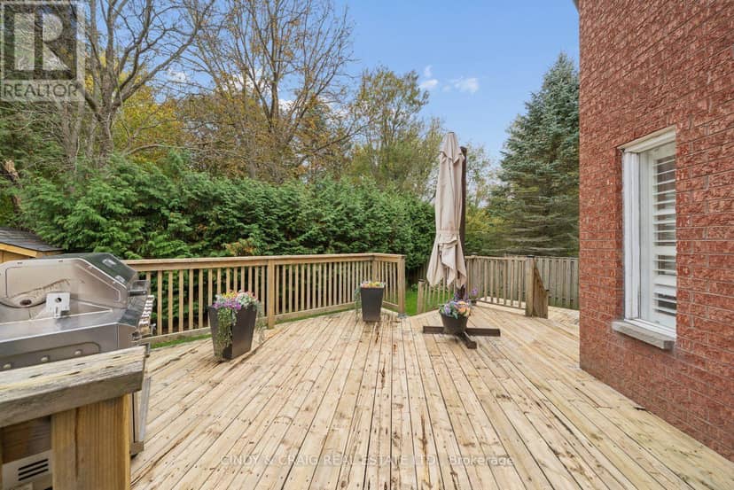 5 Grady Drive — photo 18 of 19