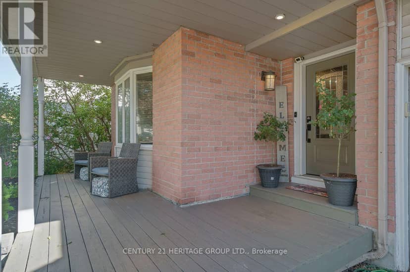 1919 Applewood Avenue — photo 2 of 32