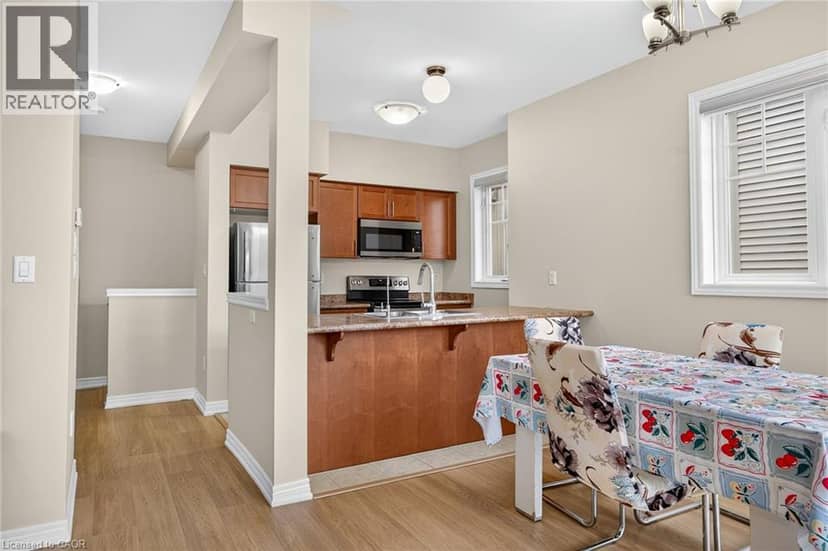 6 CHESTNUT Drive Unit# 84 — photo 13 of 40