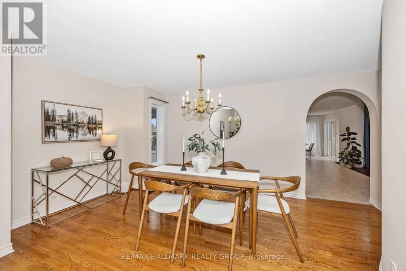 5B Kemp Drive — photo 12 of 40