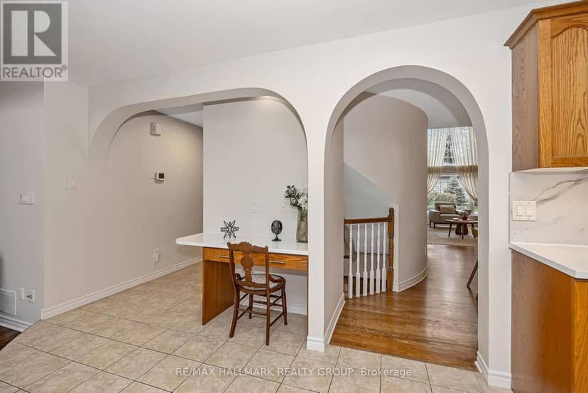 5B Kemp Drive — photo 18 of 40