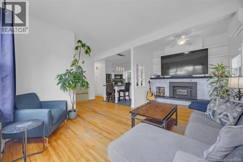 26 Muriel Avenue — photo 12 of 33