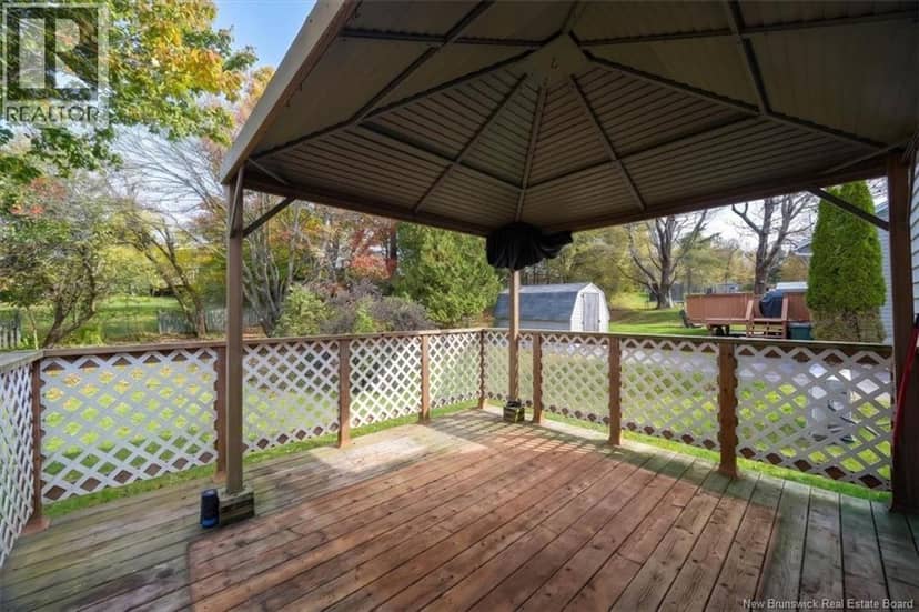 26 Muriel Avenue — photo 5 of 33
