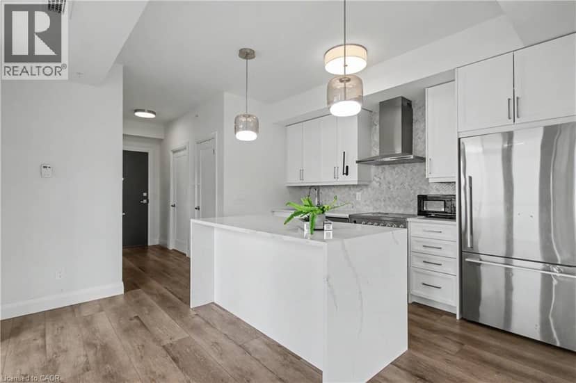 500 BROCK Avenue Unit# 702 — photo 14 of 40