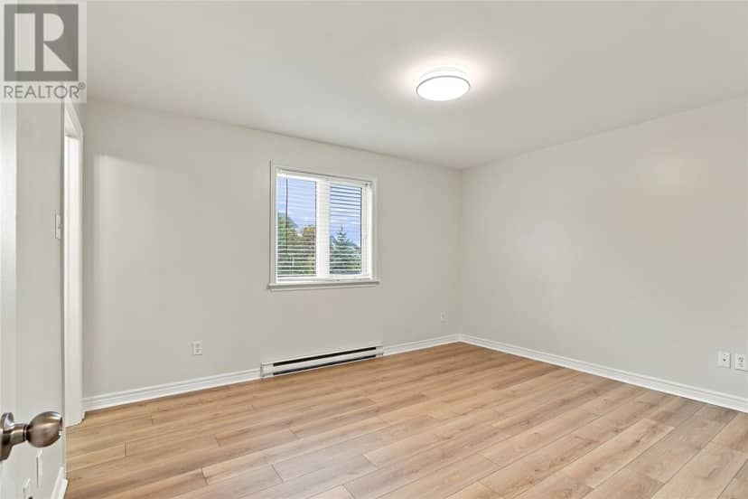4 Skeffington Place — photo 10 of 28