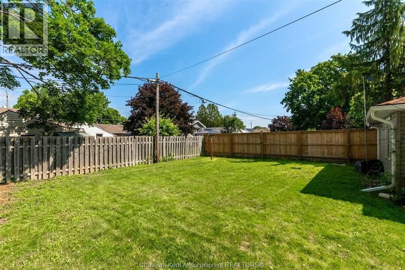 71 McFarlane AVENUE — photo 30 of 32