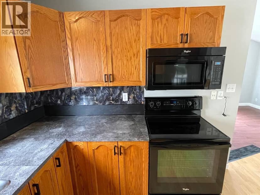 33 Graham Road, Whitecourt, photo 6