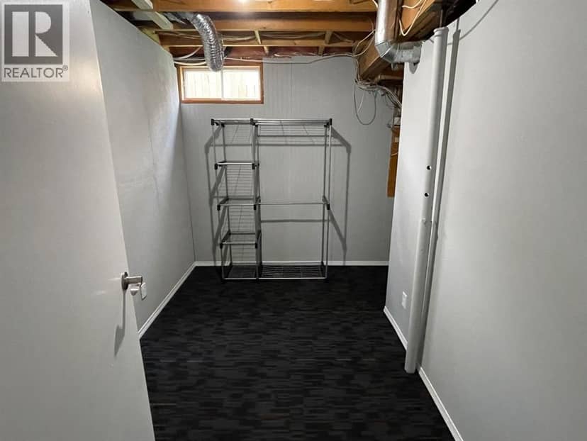 33 Graham Road — photo 22 of 23