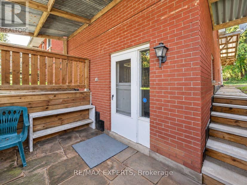 331 King Street E — photo 31 of 40