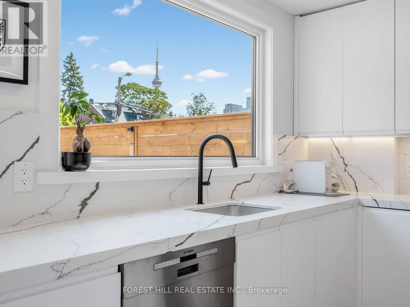 87 Palmerston Avenue — photo 13 of 33