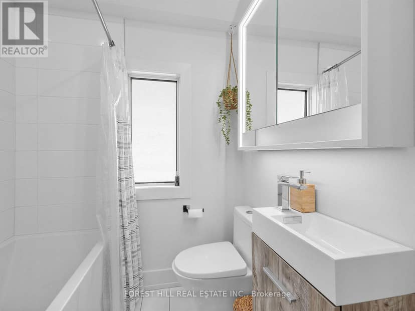 87 Palmerston Avenue — photo 23 of 33