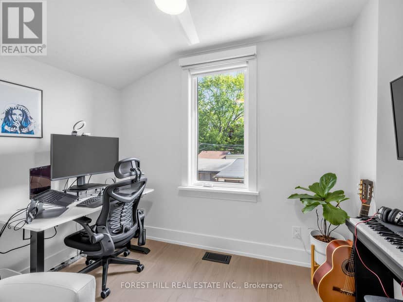87 Palmerston Avenue — photo 24 of 33