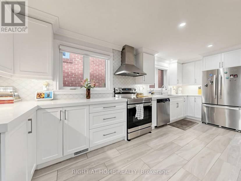 497 Northcliffe Boulevard, Toronto, photo 6