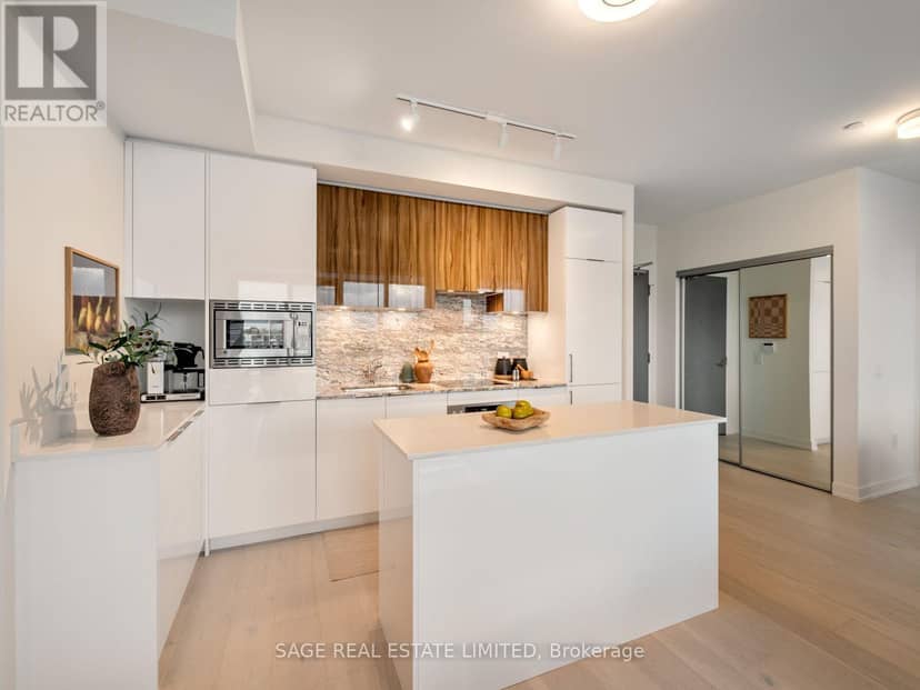 210 - 50 O'Neill Road — photo 9 of 40