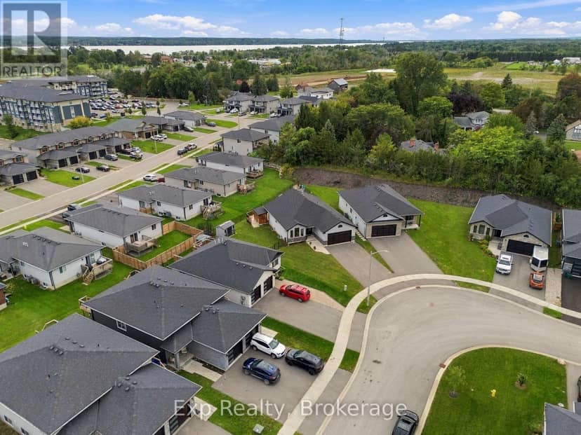 14 Lehtinen Crescent, Belleville, photo 2