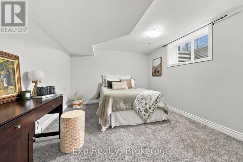 14 Lehtinen Crescent — photo 27 of 40