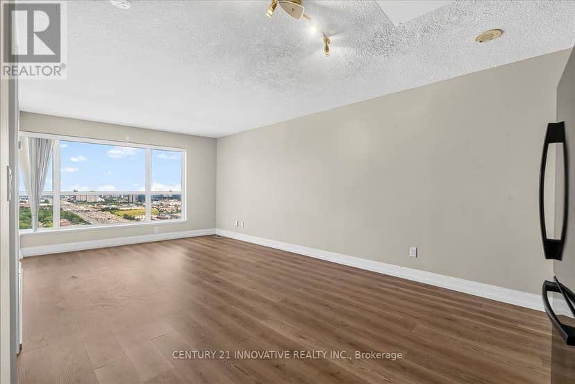 3501 - 125 Village Green Square — photo 15 of 33