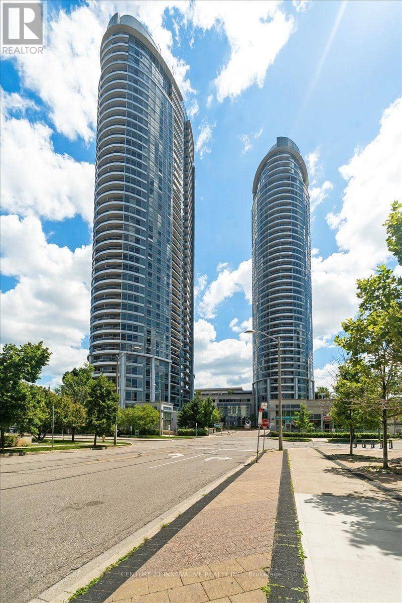 3501 - 125 Village Green Square, Toronto, photo 2