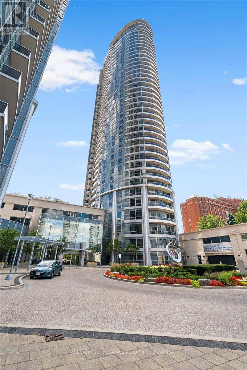3501 - 125 Village Green Square, Toronto, photo 4