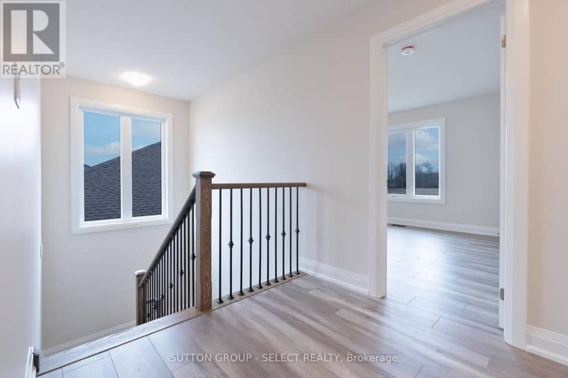 240 Leitch Street — photo 14 of 35