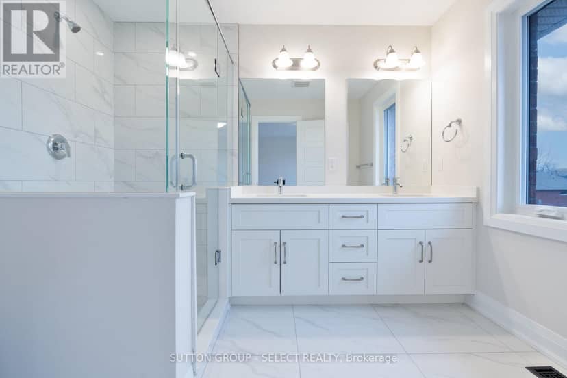 240 Leitch Street — photo 24 of 35