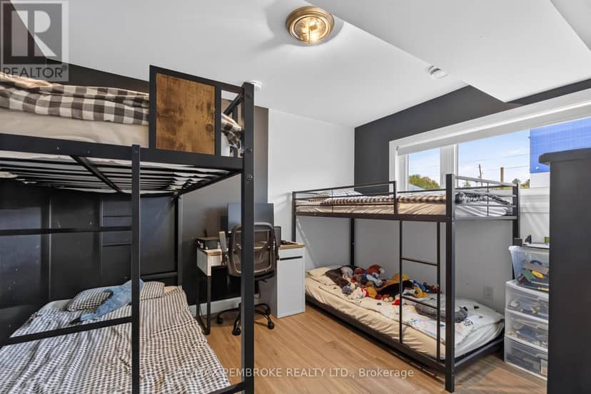 617 Nelson Street — photo 22 of 27