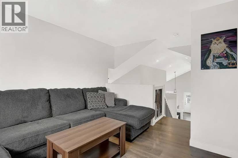 11929 81 Avenue — photo 16 of 36