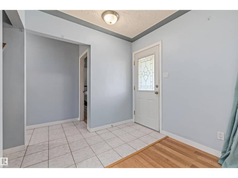 13320 123 ST NW, Edmonton, photo 2