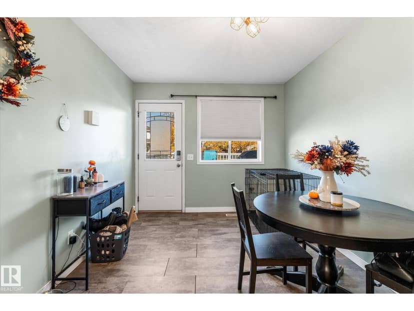 33 Campbell Rd — photo 10 of 40
