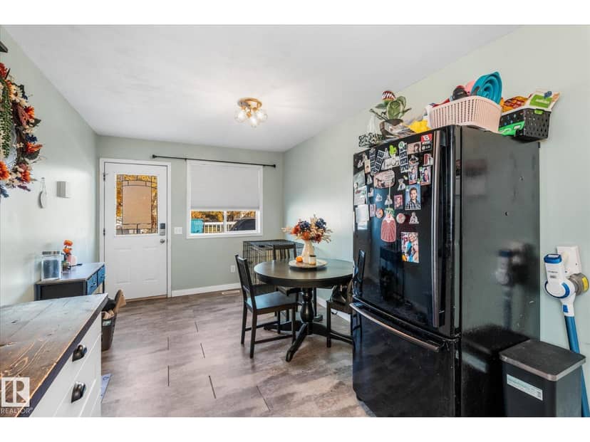 33 Campbell Rd — photo 9 of 40