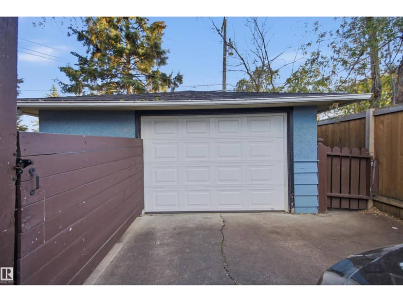 15933 95 AV NW — photo 37 of 37