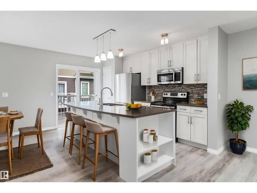 #98 4050 Savaryn Dr SW — photo 20 of 40