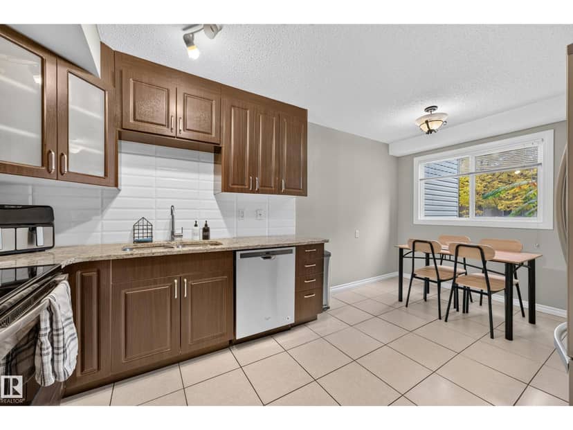 1209 Hooke Rd NW — photo 16 of 40