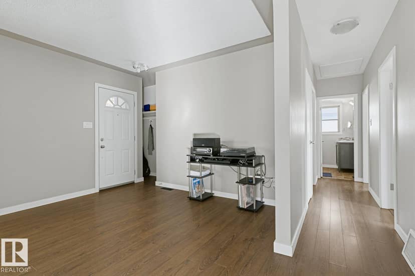 12235 51 ST NW — photo 9 of 40