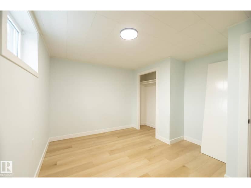 16136 109A AV NW — photo 34 of 40