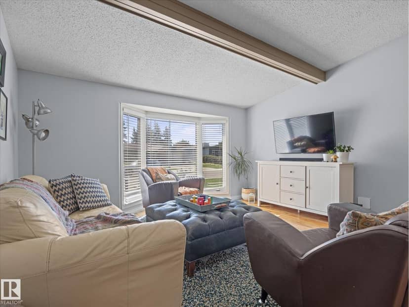 6804 94A AV NW — photo 11 of 40