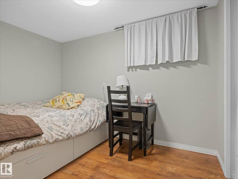 6804 94A AV NW — photo 31 of 40