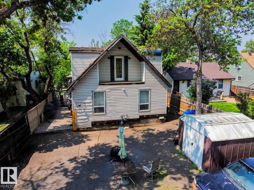 12223 107 ST NW, Edmonton, photo 2