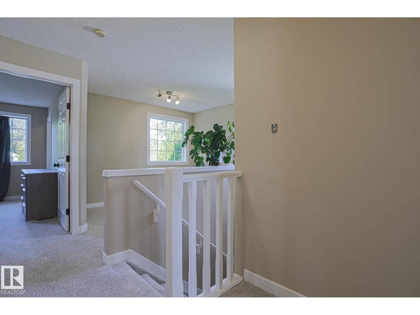 8 Erinwoods PL — photo 20 of 40