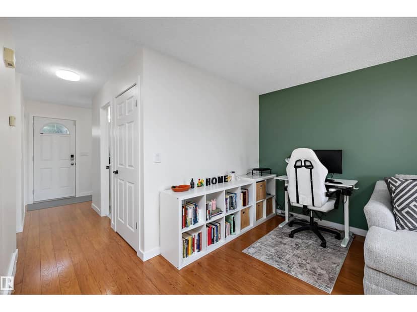14207 23 ST NW — photo 16 of 40
