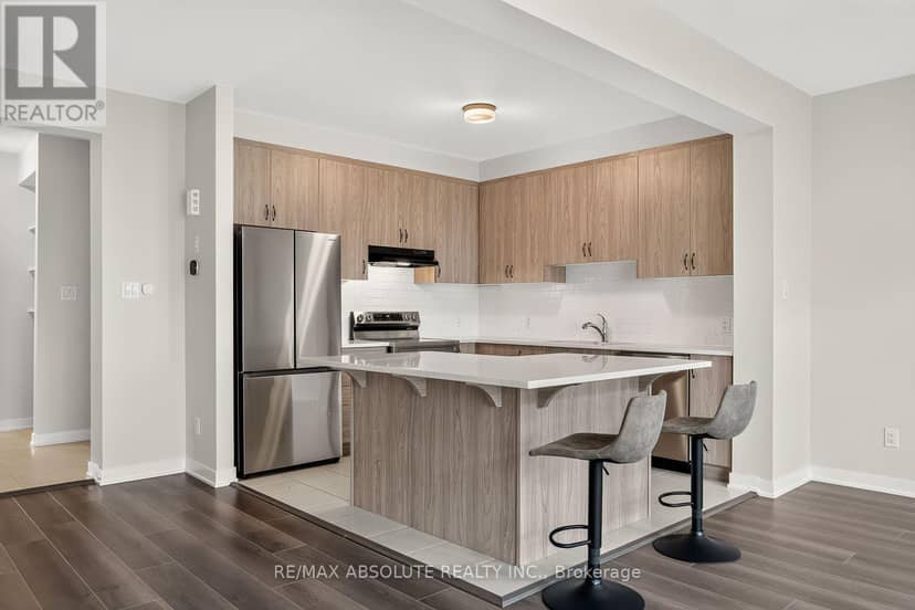 235 Billrian Crescent — photo 10 of 30