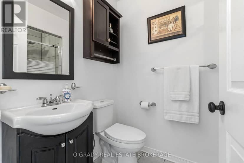 144 Osborne Road — photo 19 of 40