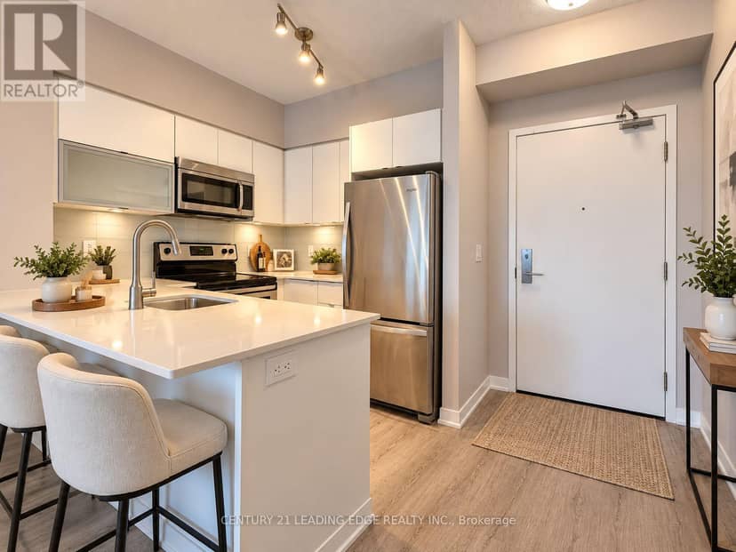 1216 - 150 East Liberty Street — photo 8 of 13