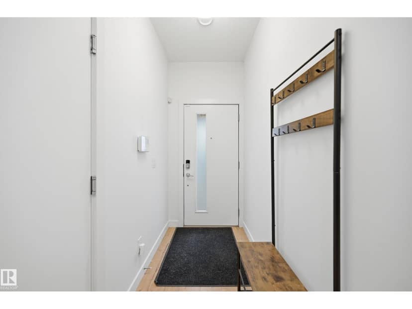 #5 100 Jensen Lakes Bv — photo 10 of 40