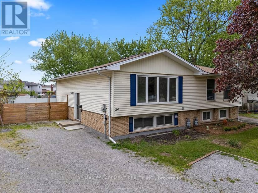 24 Tara Crescent — photo 36 of 40