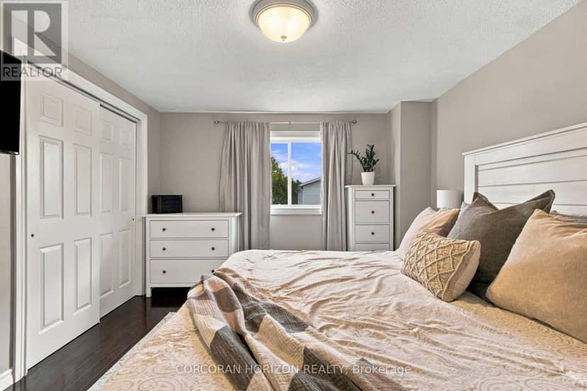 11 Sandalwood Drive — photo 20 of 38