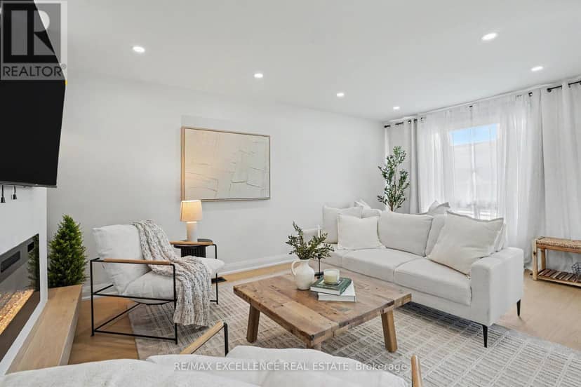 311 East 14th Street — photo 11 of 40