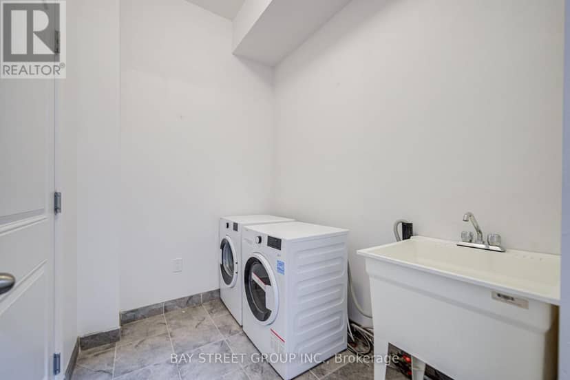 10 Elsegood Drive — photo 36 of 40