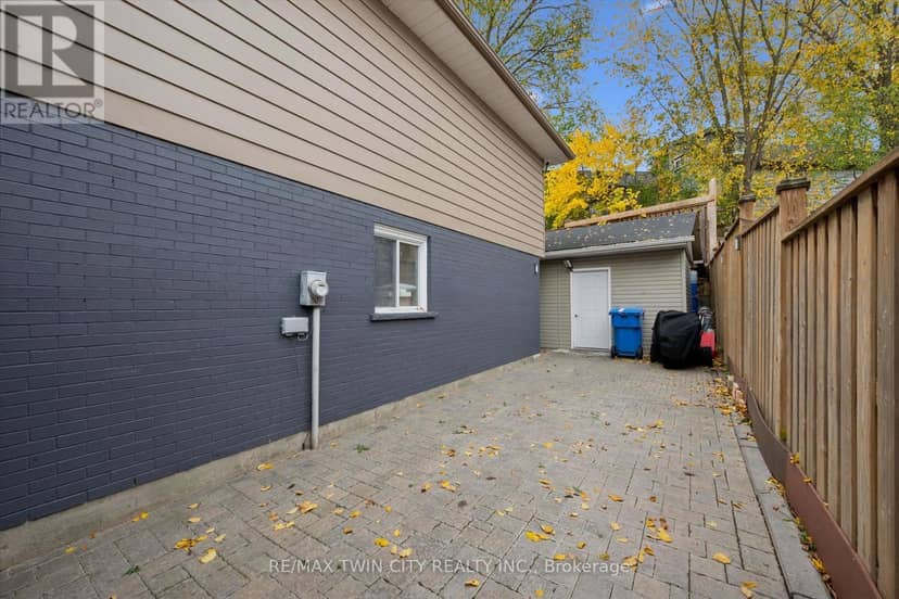 326 Manchester Road — photo 23 of 31