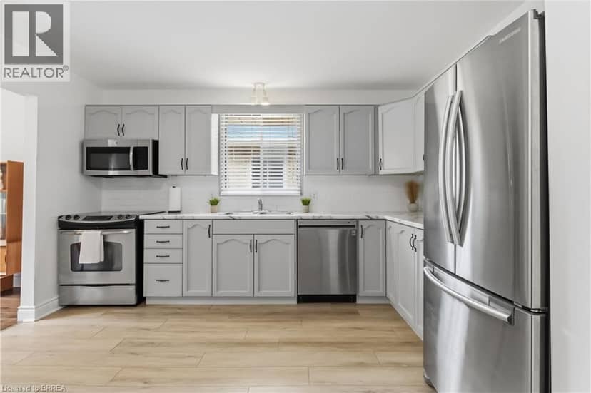 22 ALLENSGATE Drive — photo 16 of 40